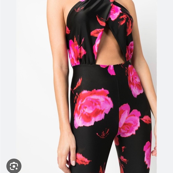 Hola halter-neck printed jumpsuit SIZE: S 🔥 - Picture 2 of 4